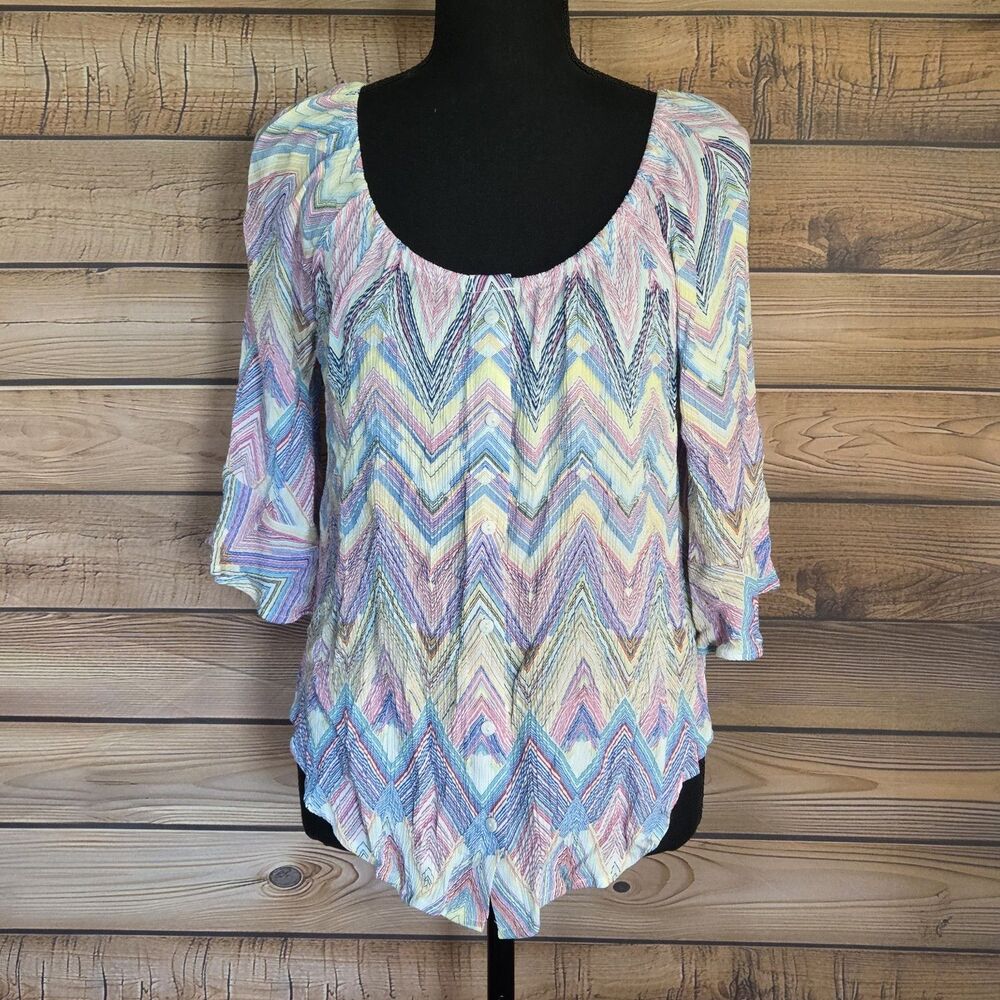 ZAC & RACHEL*Pastel Chevron Stripe Crinkle Top*Size PS*Elastic Neck*3/4 Ruffle